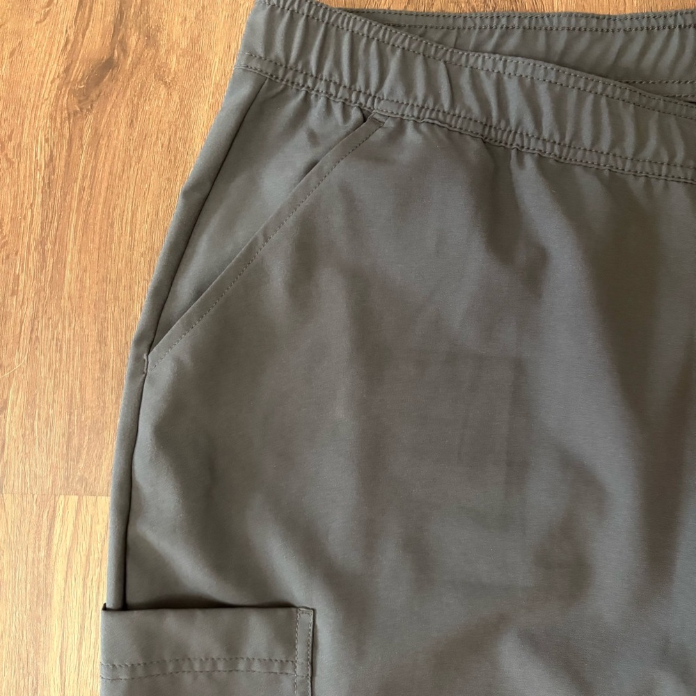 Momentum by Maevn Men's Fly Front Cargo Pant Scrubs Grey‎ XXL Stretch Waist - Picture 7 of 9